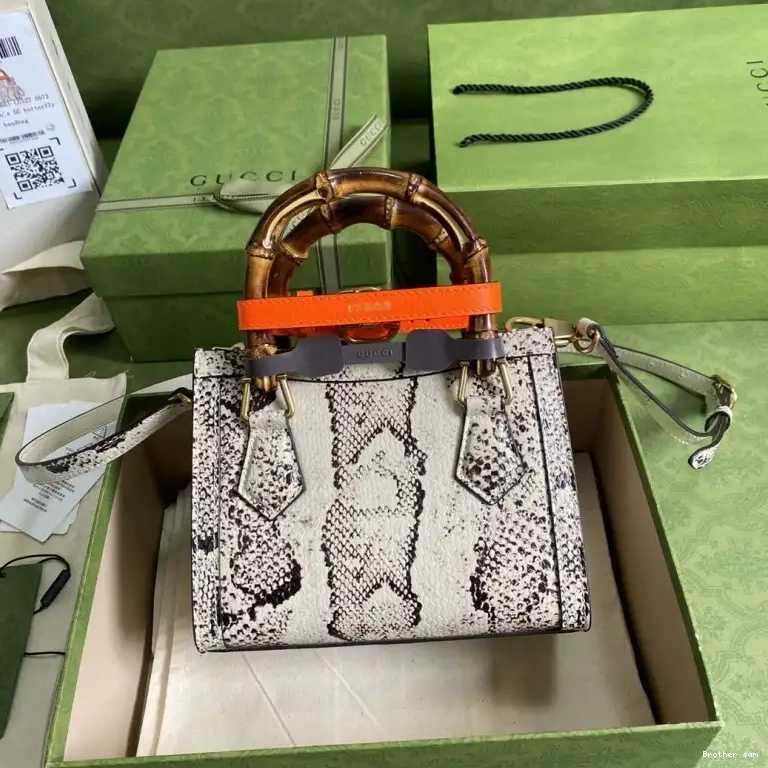 Brother sam s Gucci 2108YA0019 Bags 0714